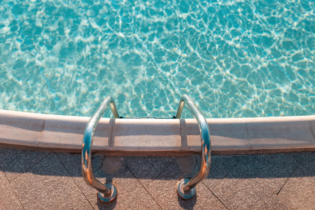 Recherche de fuite de piscine : présentation de l’intervention Detect Fuites